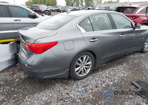 2015 Infiniti Q50 Premium z USA, uszkodzony, nr VIN JN1BV7ARXFM422748
